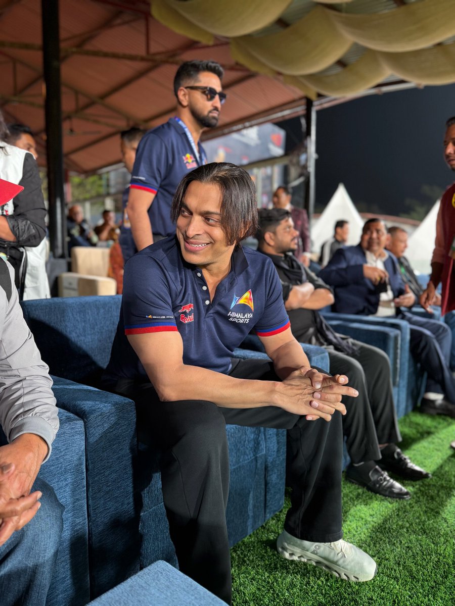 shoaib100mph's tweet photo. The warmth and enthusiasm of the fans in Kathmandu is extraordinary. Honored to be here witnessing the rise of Nepal cricket firsthand! 🇳🇵🙌

​Thank you for the incredible welcome, Nepal! 🏏✨ https://t.co/n5tBjAQI72