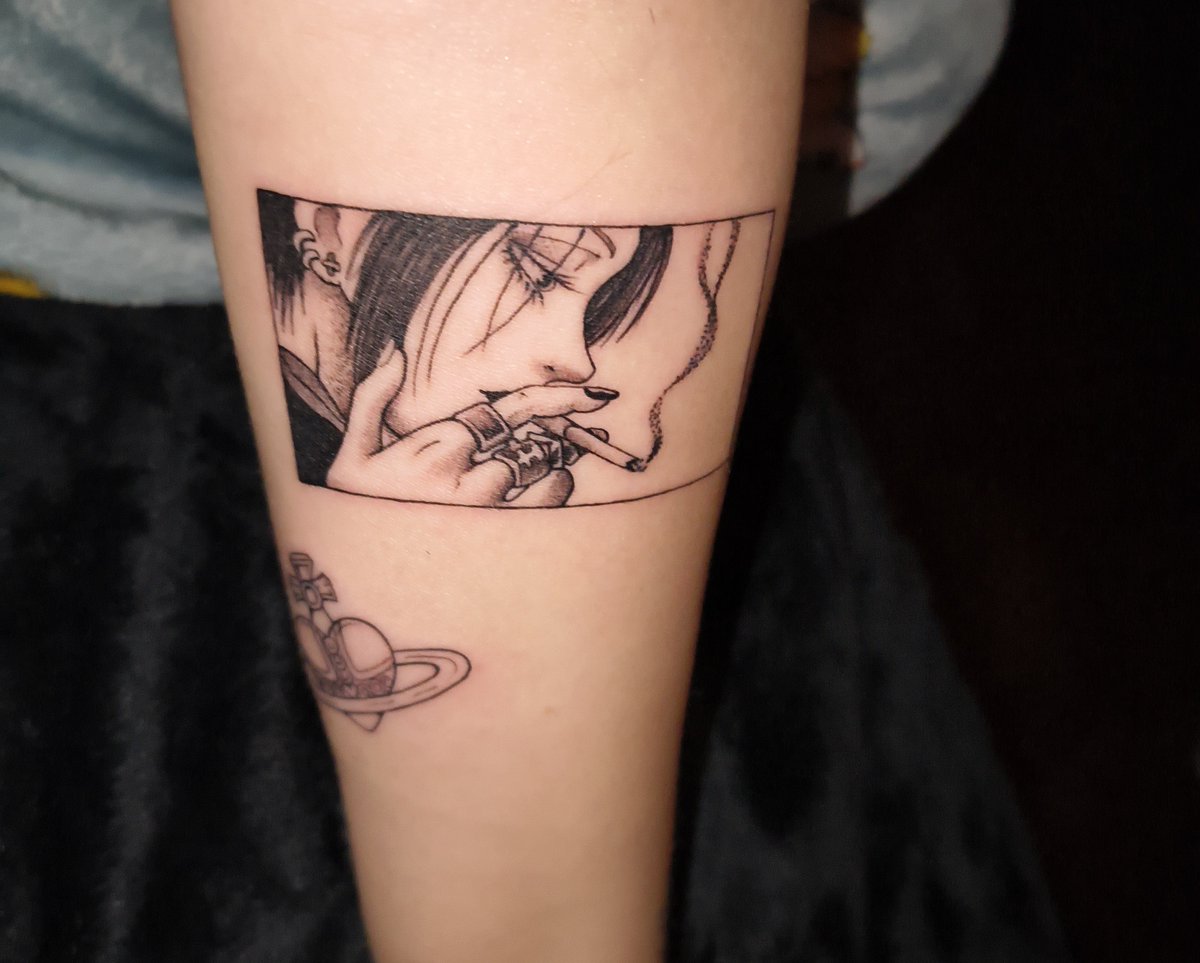 ithzsofia's tweet photo. vengo a presumir mi tatuaje de Nana 👄 https://t.co/dMAyQtGgcT