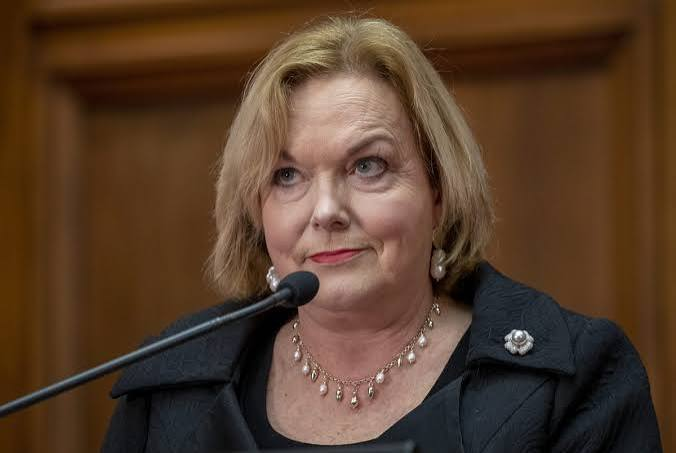 John_Duckster's tweet photo. @BradR72 @Julie_nzkiwi Sure, they aren't a 10/10.

But how do they stack up against Judith?

They're not ugly. They're above average in looks, amplified by the saintly veil of kindness and a photogenic smile. https://t.co/gBdPlziHyf