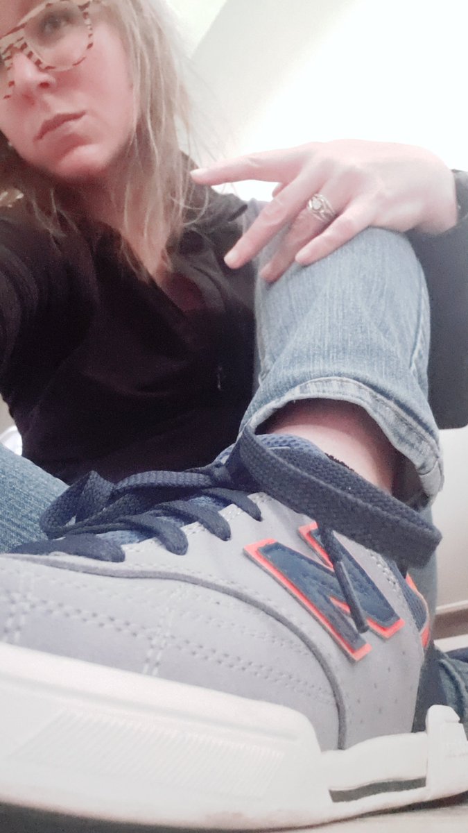 iamAW3S0M30's tweet photo. Sporadic post of things saved to my phone, day 342.
(was obsessing over my cool new shoes here lol) https://t.co/rAc1G0Y6tF