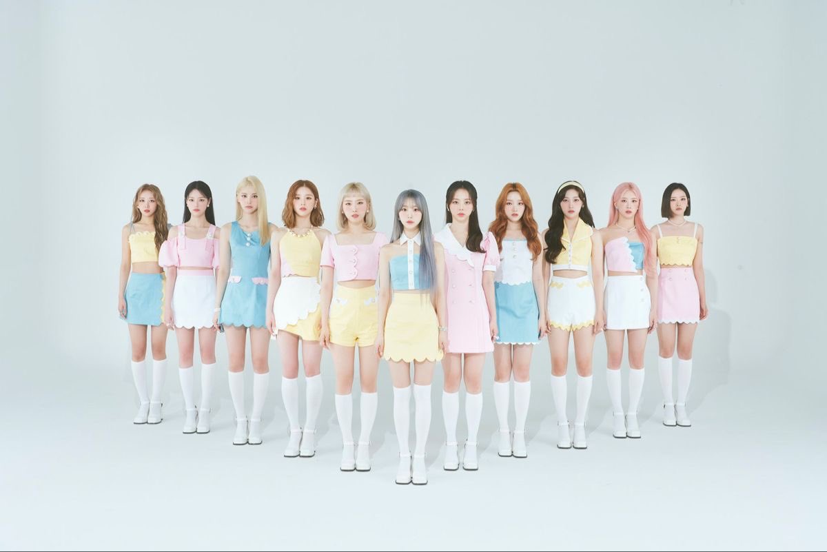 loosermble's tweet photo. I’m still obsessed with the styling, retro doll concept and how expressionless they are contrasting with the colorful look https://t.co/86u0Vndk7W