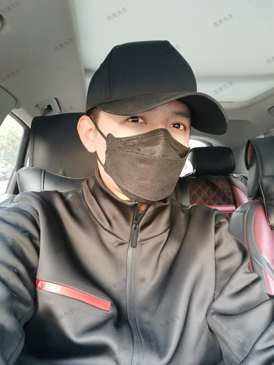 simonking8888's tweet photo. 早安  ～  今天的阳光很上档次～ https://t.co/Pu8A9Y88RW