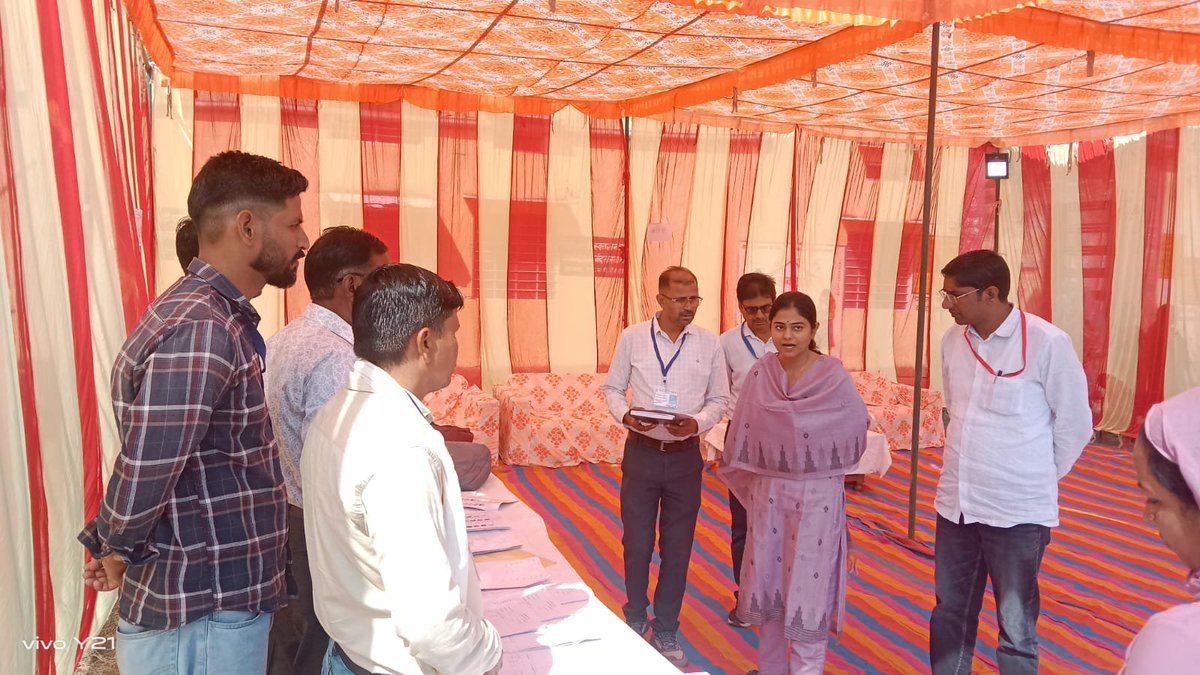 DMDCAlwar's tweet photo. जिला निर्वाचन अधिकारी डॉ. आर्तिका शुक्ला  ने फील्ड में जाकर पंचायत राज चुनाव के द्वितीय चरण तहत जारी मतदान प्रक्रिया का राजगढ़,लक्ष्मणगढ़,मालाखेड़ा आदि क्षेत्र के मतदान केंद्रों का किया निरीक्षण, जिले में शांतिपूर्ण मतदान प्रक्रिया जारी...
@SecRajasthan https://t.co/0keklXnomq