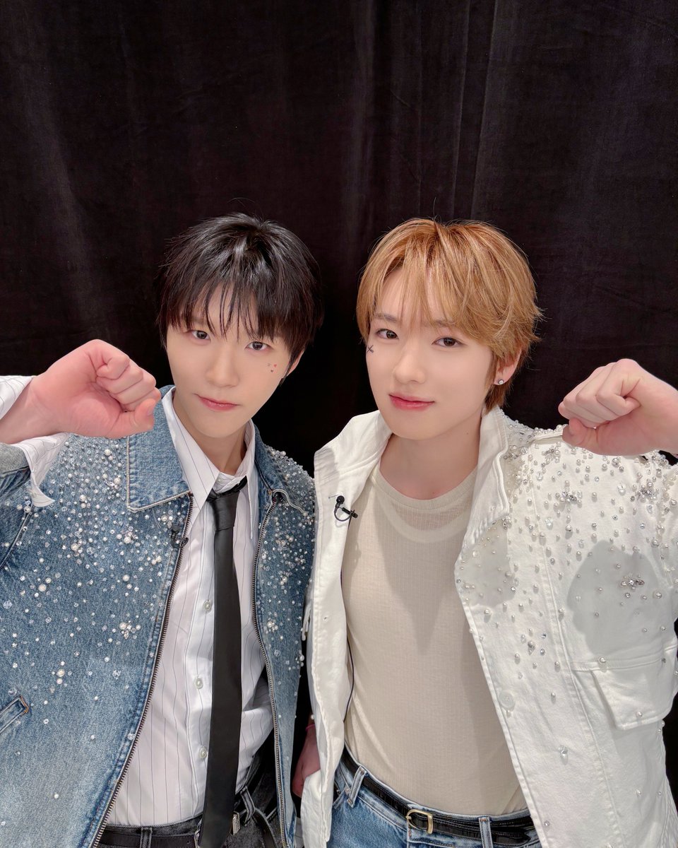 nctwish_jp's tweet photo. ⋱ #ハマダ歌謡祭 🎤⋰

たくさんの反響ありがとうございます🪽✨

見逃した方、もう一度見たい方はぜひTVerでご覧ください️👀

TVerはこちら
🔗 https://t.co/OzgWDMdfMh

EVERYTHING, ALL AT ONCE, NEO
https://t.co/Uy760JZetZ

#NCTWISH
#JAEHEE #재희 #ジェヒ
#SAKUYA #사쿠야 #サクヤ
#NCT_10TH_ANNIVERSARY