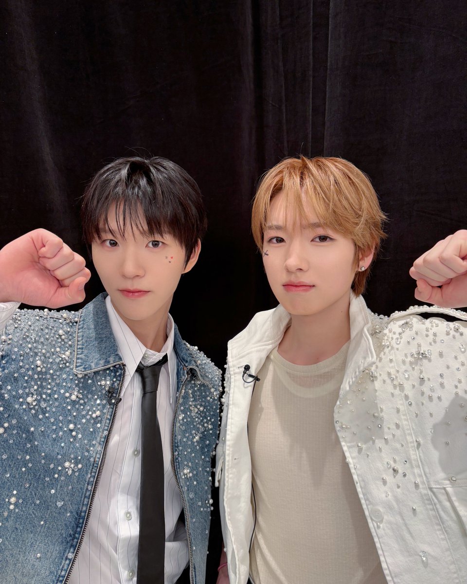 nctwish_jp's tweet photo. ⋱ #ハマダ歌謡祭 🎤⋰

たくさんの反響ありがとうございます🪽✨

見逃した方、もう一度見たい方はぜひTVerでご覧ください️👀

TVerはこちら
🔗 https://t.co/OzgWDMdfMh

EVERYTHING, ALL AT ONCE, NEO
https://t.co/Uy760JZetZ

#NCTWISH
#JAEHEE #재희 #ジェヒ
#SAKUYA #사쿠야 #サクヤ
#NCT_10TH_ANNIVERSARY
