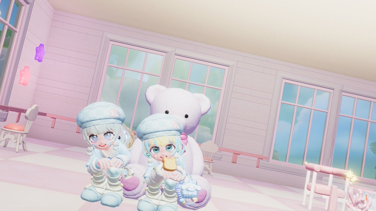 0suzu_day0's tweet photo. はじめましての ちゃそちゃん- ̗̀( ˶'ᵕ'˶)  ̖́-

やっと会えてうれしかったぁ♪
かわいいお部屋で双子コーデ📷˖⋆꙳

またいっぱい写真撮ったりして遊びましょうねっ🫶🏻💕
ちゃそくまちゃんスタイル激カワでした🧸 𓈒 𓏸（笑）

#ハートピア #heartopia 
#ハートピアスローライフ https://t.co/uYmkfaI3Qc
