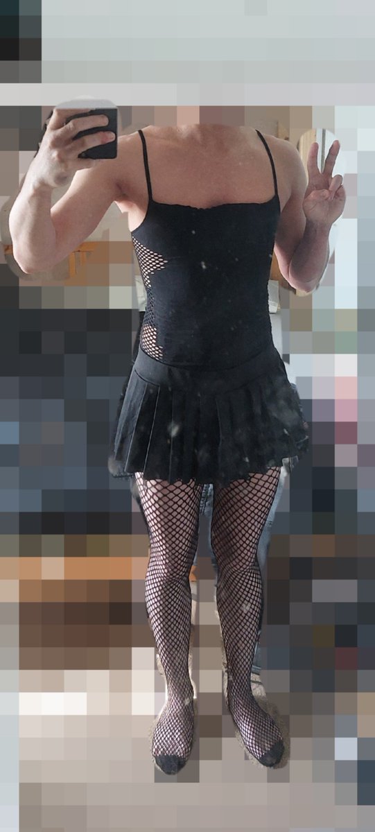 F3m60yP0rnslu7's tweet photo. More cute pics and a horny vid for femboy cock lovers https://t.co/db6yVO96Yj