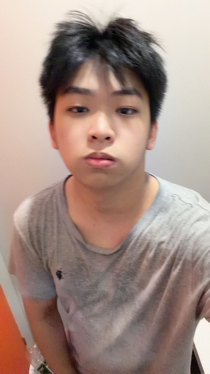 Mikkaharuna's tweet photo. 大汗淋漓🥵 https://t.co/ER3oNfRsDr