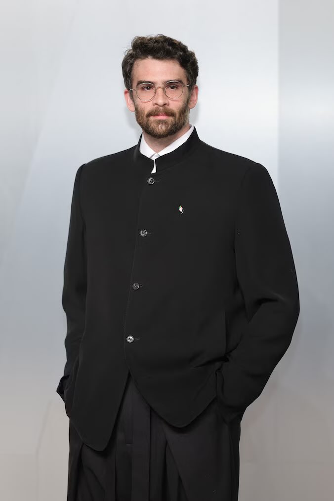 TheOneJRod's tweet photo. For some reason Hasan Piker gives me an Ali G in the oversized puffy coat vibe… https://t.co/fKELulLLZ5