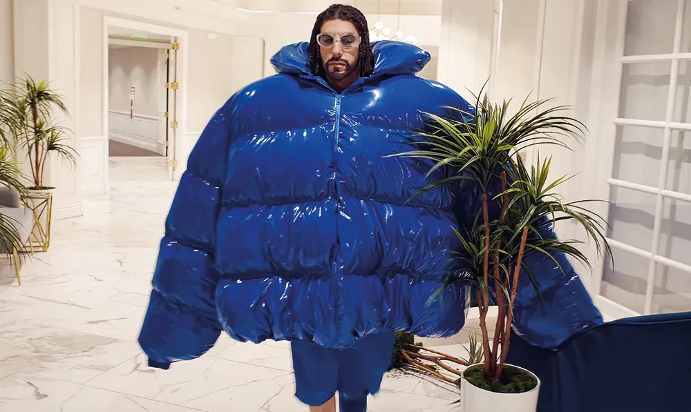 TheOneJRod's tweet photo. For some reason Hasan Piker gives me an Ali G in the oversized puffy coat vibe… https://t.co/fKELulLLZ5