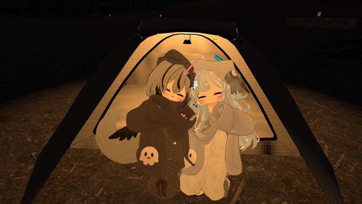 GomikuzuQueen's tweet photo. 寝る前ワールド巡り部、アウトドア編
1日目

初めてのテント泊と
起きたら野ざらしのみぞここ https://t.co/tFhrotFT3U
