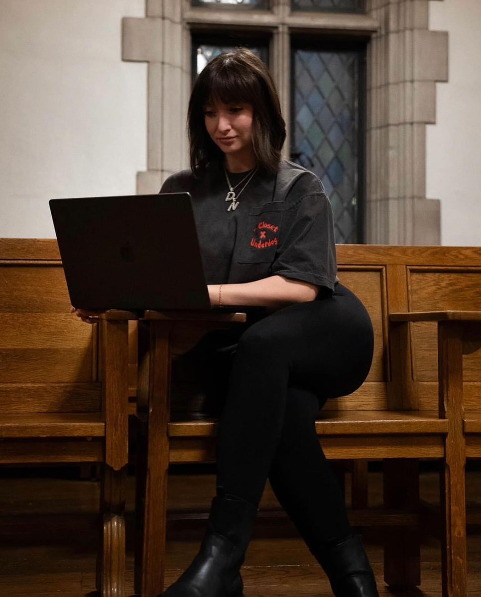 AudreyIcHuntoE1's tweet photo. @theunderdogcollection x @theclosetpgh’s first official collab drops 03. 01. 24 at 12pm EST. Support local PGH businesses. https://t.co/KMaazfUsdr