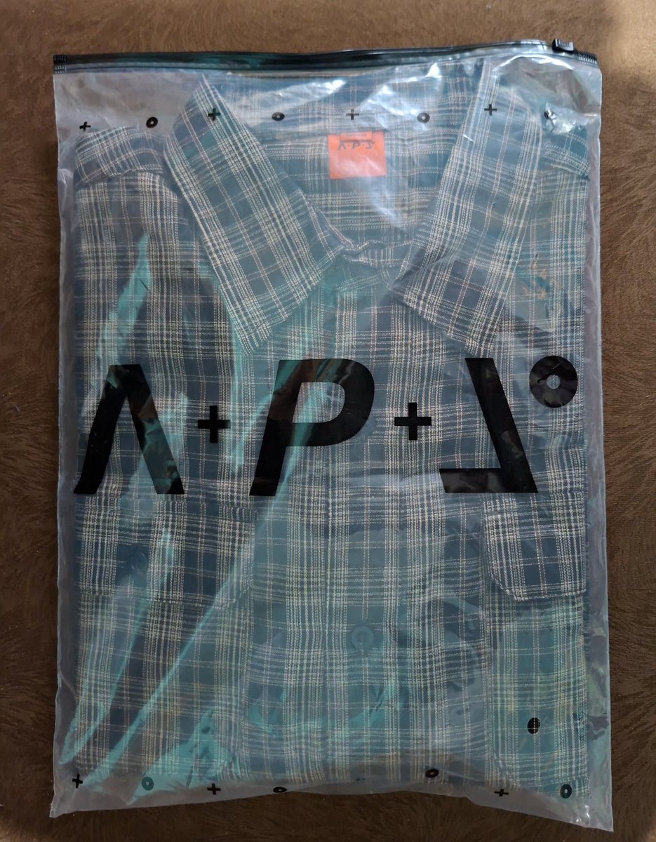 2jeemin's tweet photo. want to sell APL by pond plaid shirt black size medium 

new with paperbag
910.000 IDR
shipping from INA

#ตลาดนัดปอนด์ภูวินทร์ #ppnaravit #APL #APOLLO https://t.co/v6x7CUHNA6