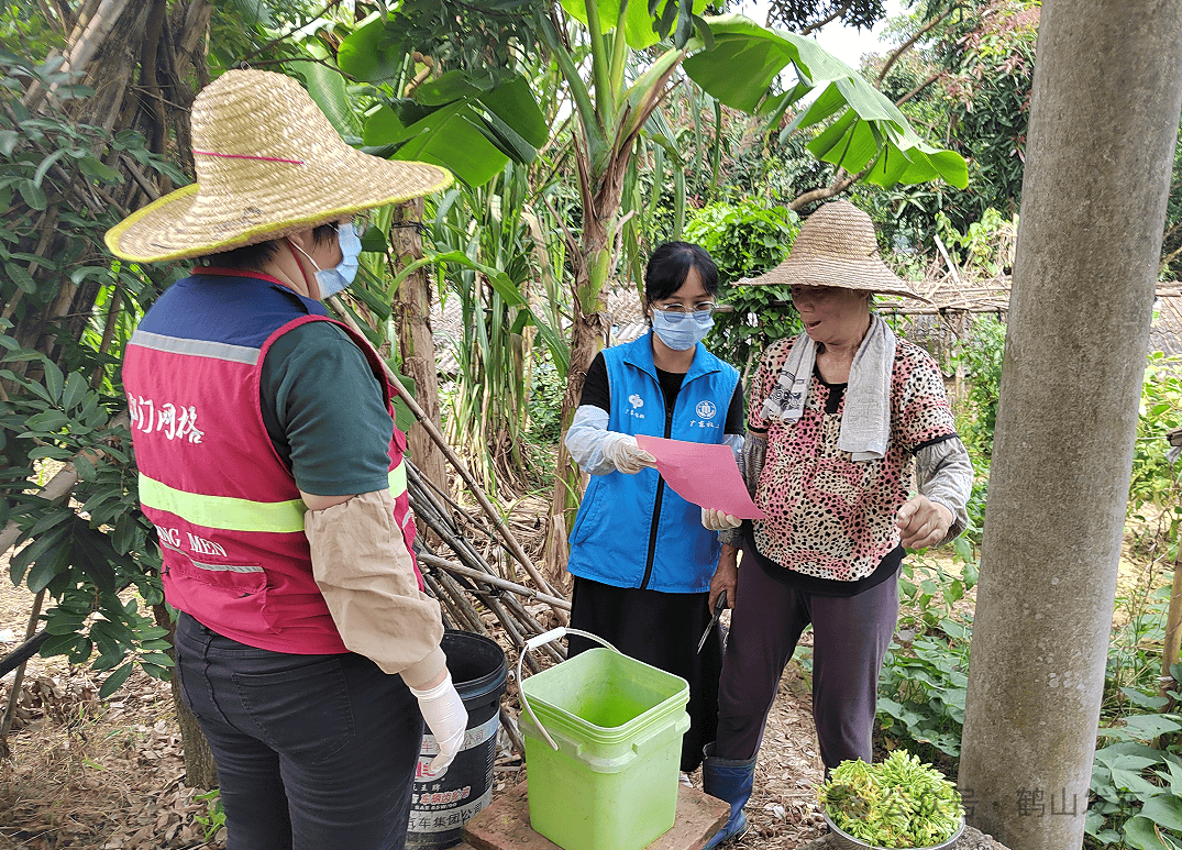 peacejunsa1212's tweet photo. [マラリアに苦しむ人々を救うため、ハエ取り器で害虫を退治する活動！皆も共に手を貸そう！]， https://t.co/VwFdoVQYZ0