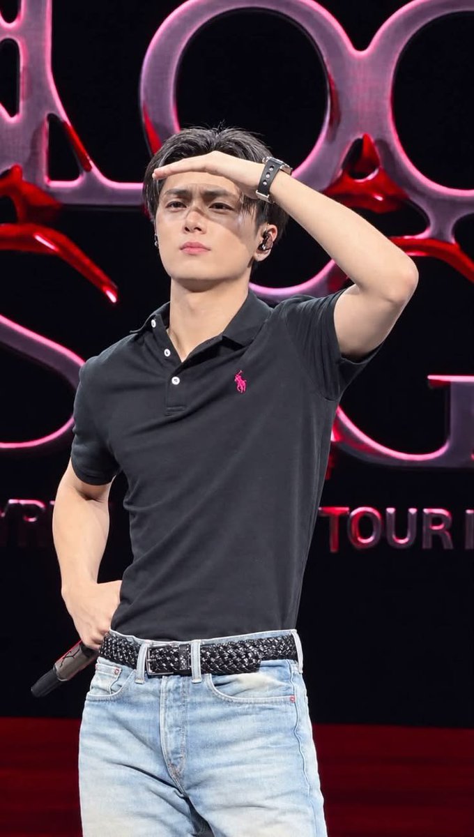 enhypen_shows's tweet photo. I'm still not over this JAY wearing POLO https://t.co/9okHz3m0A2