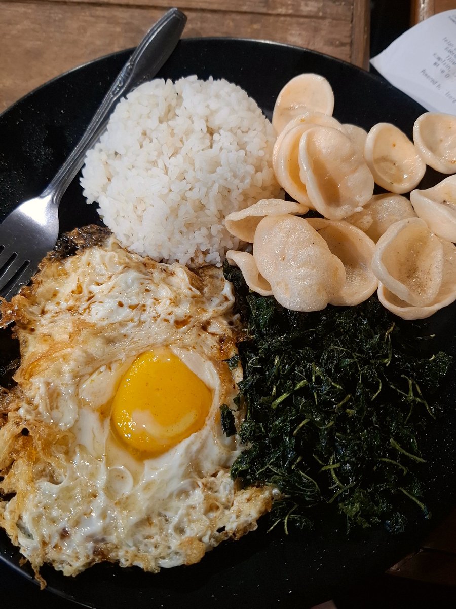 jjeythekey's tweet photo. good mowningg dari telor pontianak parjoo https://t.co/Dw9Xhg9F2p