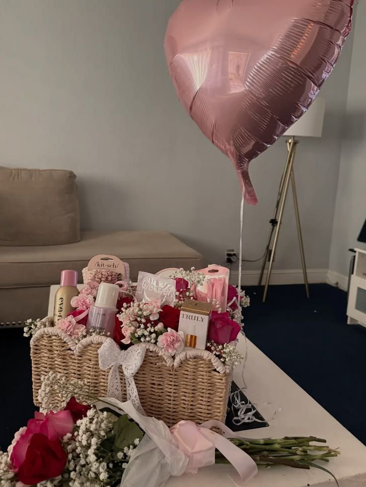 decasciaz's tweet photo. Y no podía faltar la presencia de otra linda personita en mi vida. ❤️‍🩹 https://t.co/fGRerBINNU