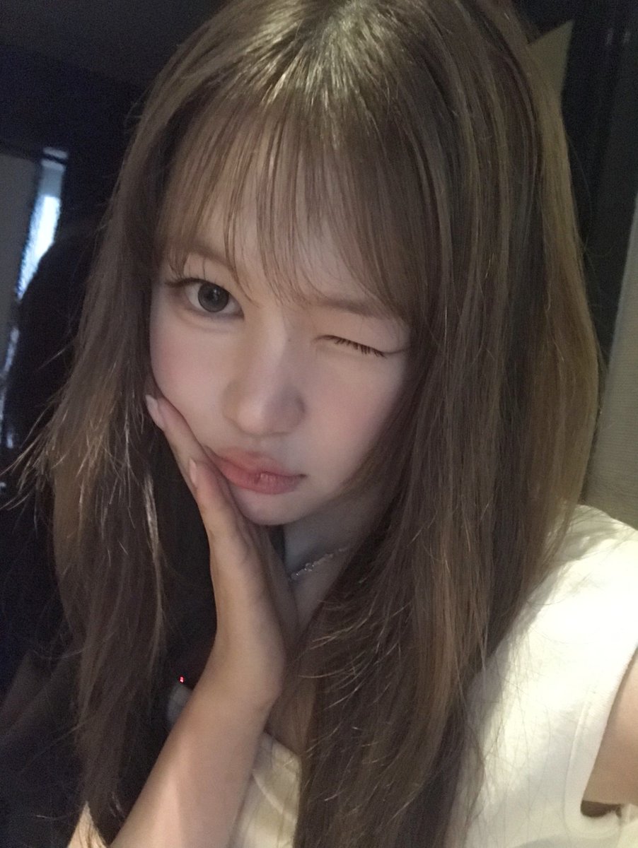 yeonpicst's tweet photo. ye-on weverse update https://t.co/wnmsN5q31E