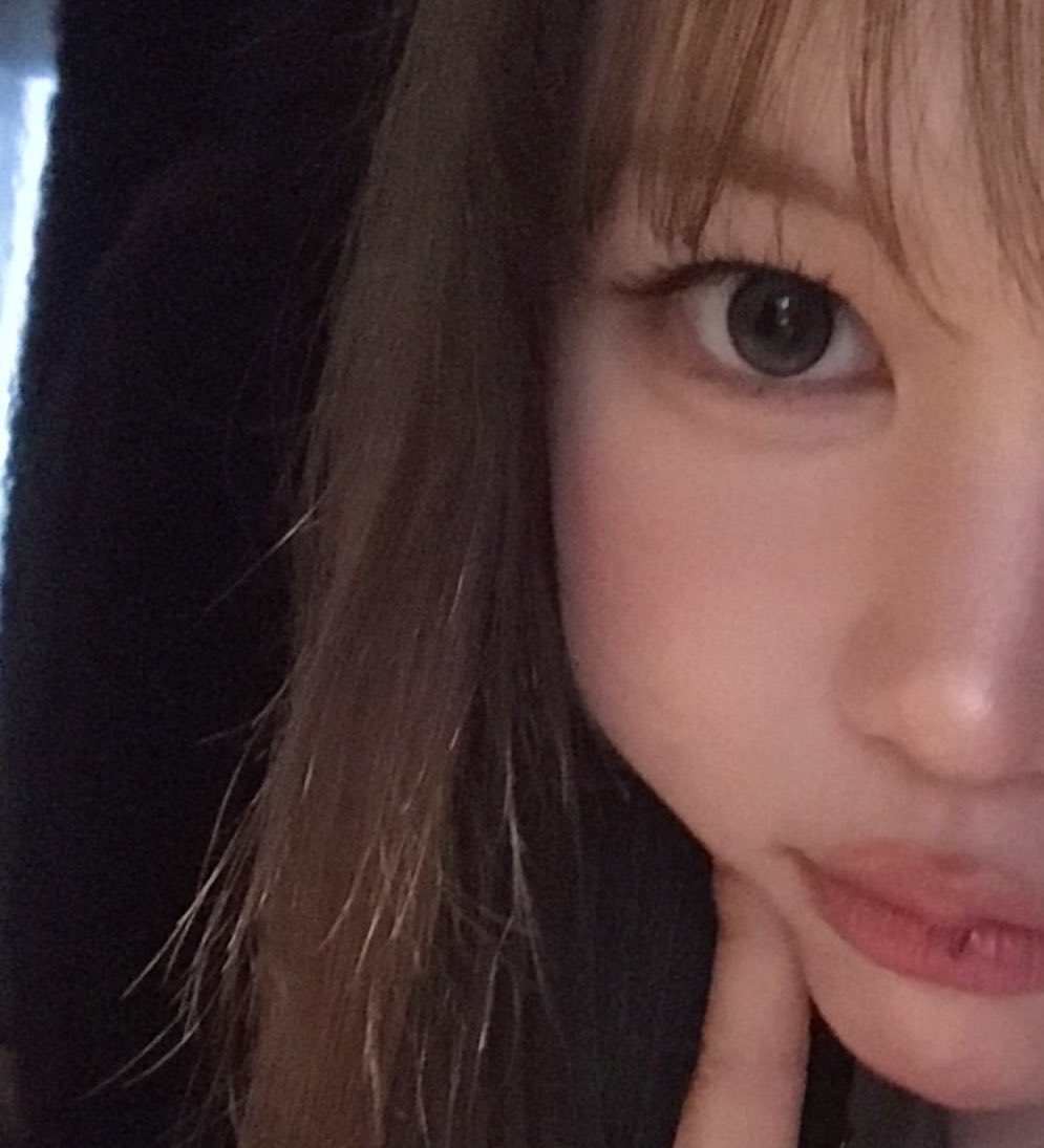 ckone2_'s tweet photo. 햄랑이 유행은 안끝났다 햄랑이만지자👉🏻👉🏻 https://t.co/RwPGXyJums