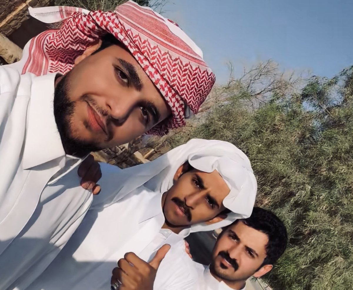 3lll_ui's tweet photo. مين افضل بثوث بالتيك كله?     هالثلاثي ووووالله🤎 https://t.co/9RuLHsWwdv