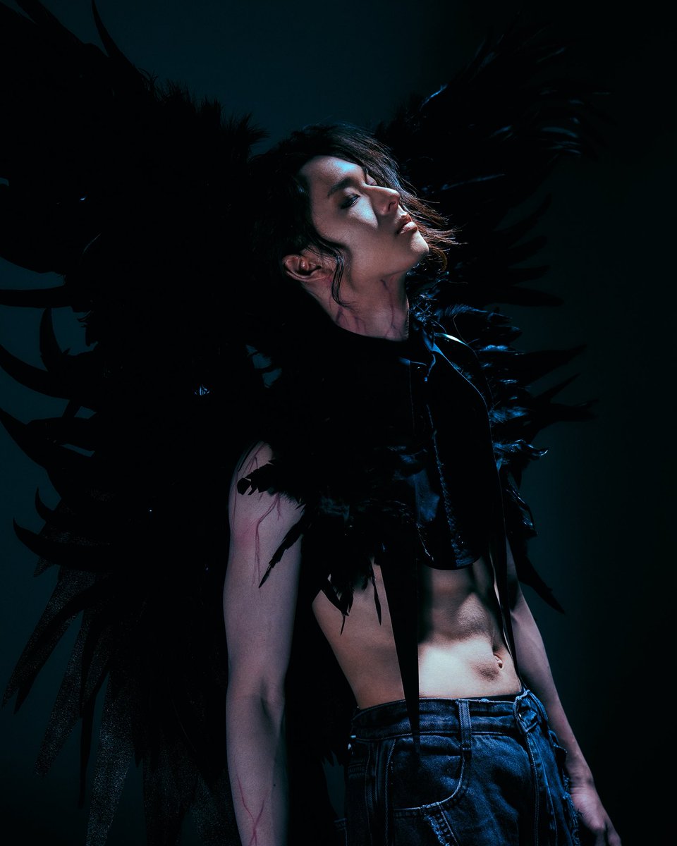 ppoohkt's tweet photo. 𝑩𝒂𝒅 𝑨𝒏𝒈𝒆𝒍
𓆩🖤𓆪
#ppoohkt https://t.co/PtqwhHm71j