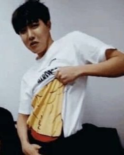 acejhopee's tweet photo. for my sanity                                for my insanity https://t.co/FRIbDFiVhF