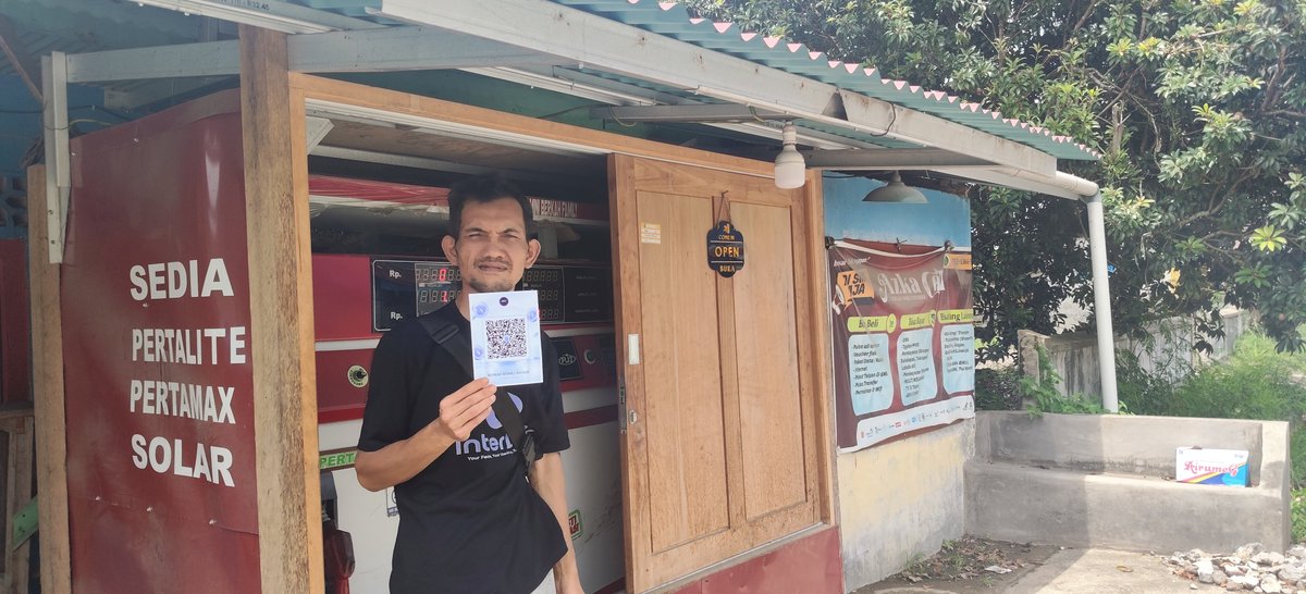 BerkahAIHub's tweet photo. 🚀 Selangkah Lebih Maju Menuju Ekosistem Transaksi Digital Tanpa Batas! @ATV_Interlink

Alhamdulillah, layanan bisnis BERKAH BISMILLAH HUB kini telah resmi terverifikasi dan siap memfasilitasi pembayaran digital cerdas melalui QRIS ATV InterLink.
Langkah inovatif ini merupakan wujud komitmen kami untuk menghadirkan kemudahan transaksi bagi masyarakat luas, khususnya di Nagari Kinari. Kini, Anda dapat menikmati layanan terpadu kami yang mencakup:

⛽ Kategori Bisnis PERTAMINI: Melayani kebutuhan pengisian bahan bakar (Pertalite, Pertamax, Solar) secara praktis.

📱 Layanan Keuangan PPOB:

Bertindak sebagai Agen Resmi Multi Financial Digital Technology Payment and Purchase untuk berbagai transaksi harian, seperti pulsa, token listrik, hingga top-up e-wallet.
Sebagai merchant yang telah bermitra erat dengan jaringan FinTech skala lokal maupun global, kami menjamin setiap pemindaian kode QR Anda diproses dengan tingkat keamanan, kecepatan, dan transparansi yang tinggi. Tidak perlu lagi repot membawa uang tunai, cukup gunakan smartphone Anda dan lakukan scan pada kode QR QRIS ATV InterLink yang telah kami sediakan di lokasi.
Mari rasakan pengalaman bertransaksi yang lebih modern, aman, dan penuh keberkahan bersama Berkah Bismillah Hub. Digitalisasi jalan terus, ekonomi nagari makin maju!

📍 Lokasi: Nagari Kinari, Kec. Bukit Sundi, Kab. Solok

🌐 Kunjungi kami: [Dalam Tahap Proses Pengembangan Hosting]

https://t.co/q4fpwyjXxn

#BerkahBismillahHub #ATVInterLink #QRIS #PembayaranDigital #Pertamini #PPOB #FinTech #AgenResmi #UMKMDaruratDigital #NagariKinari #EkonomiDigital