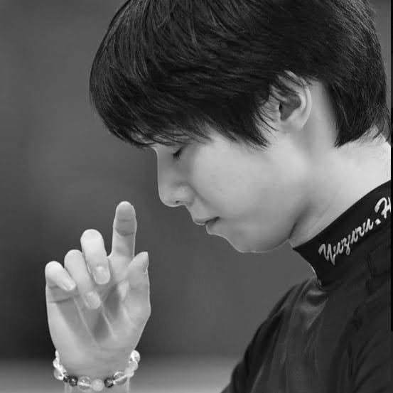 FanyuArgentina's tweet photo. Solo bendiciones a tu vida
#羽生結弦 https://t.co/R9hOAbnBl4