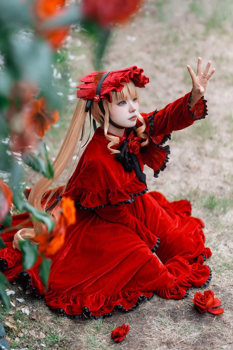 notuki138's tweet photo. cosplay
ローゼンメイデン/真紅

  ꧁ 薔薇乙女 第5ドール ꧂

photo:メガネくぃくぃさん@megane9191 https://t.co/Yl9Ji8XQVl