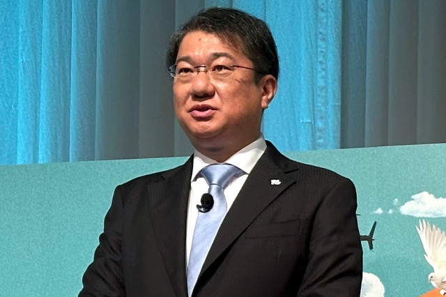 livedoornews's tweet photo. 【大幅刷新発表】TVerと在京民放5局が初の合同会議「見逃し配信からの脱却」宣言
https://t.co/I6eYg57cT3

TVer代表取締役社長の大場洋士氏は「今が生まれ変わる時だと考えています。見逃し配信から脱却し、テレビが創出してきた出会いをもう一度生み出すサービスへと生まれ変わります」と宣言した。 https://t.co/9xkak0MFwe