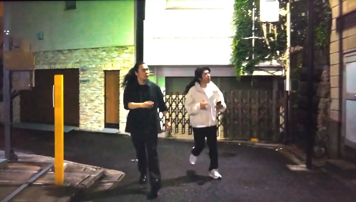 glicinasoro's tweet photo. 乃木の自宅へ向かうノコルとチンギス①
（L字の道を進む）

東京都千代田区外神田2-7-4付近／PQ29+J87 ／35.7015435, 139.7683098

一緒にマラソン🏃🏃

#VIVANT
#ロケハン https://t.co/iYpSorffVg