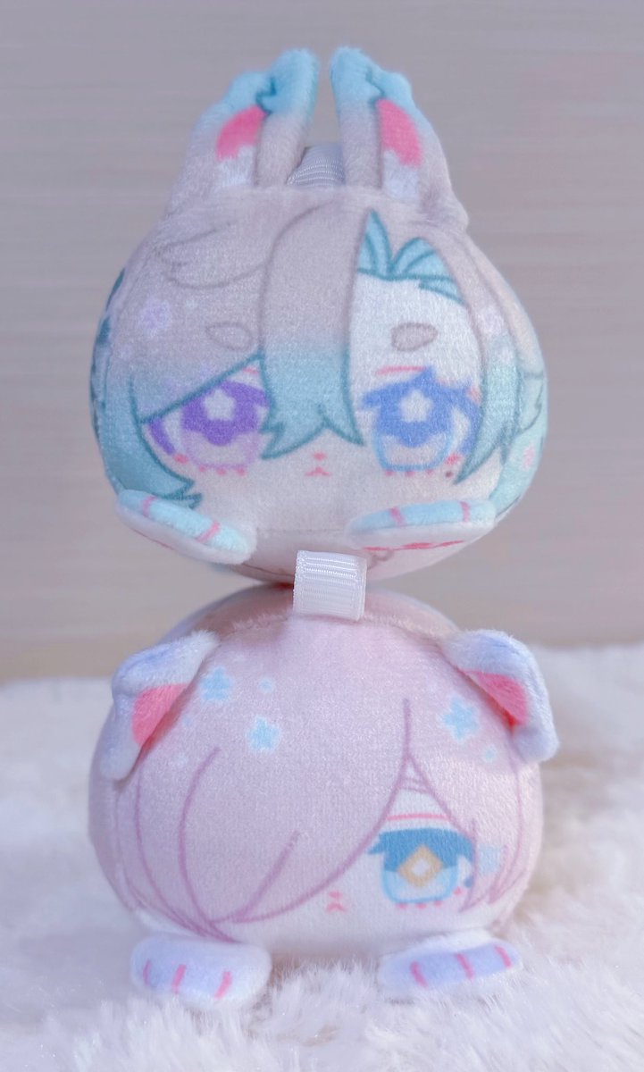 mu6_to10's tweet photo. 同じサイズのも出来上がったんだけど見て……可愛い…………💜🩵 https://t.co/ObM1ZQXTxD