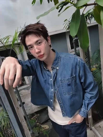 mbbabe6code's tweet photo. จริงๆ ก็อยากเห็นความหล่อนี้กับตาเนื้อทุกวัน แต่วาสนามีแค่เด้กอ้วนที่ได้เห็น 💙😉

#maxky_rp https://t.co/o3hUDifYE3