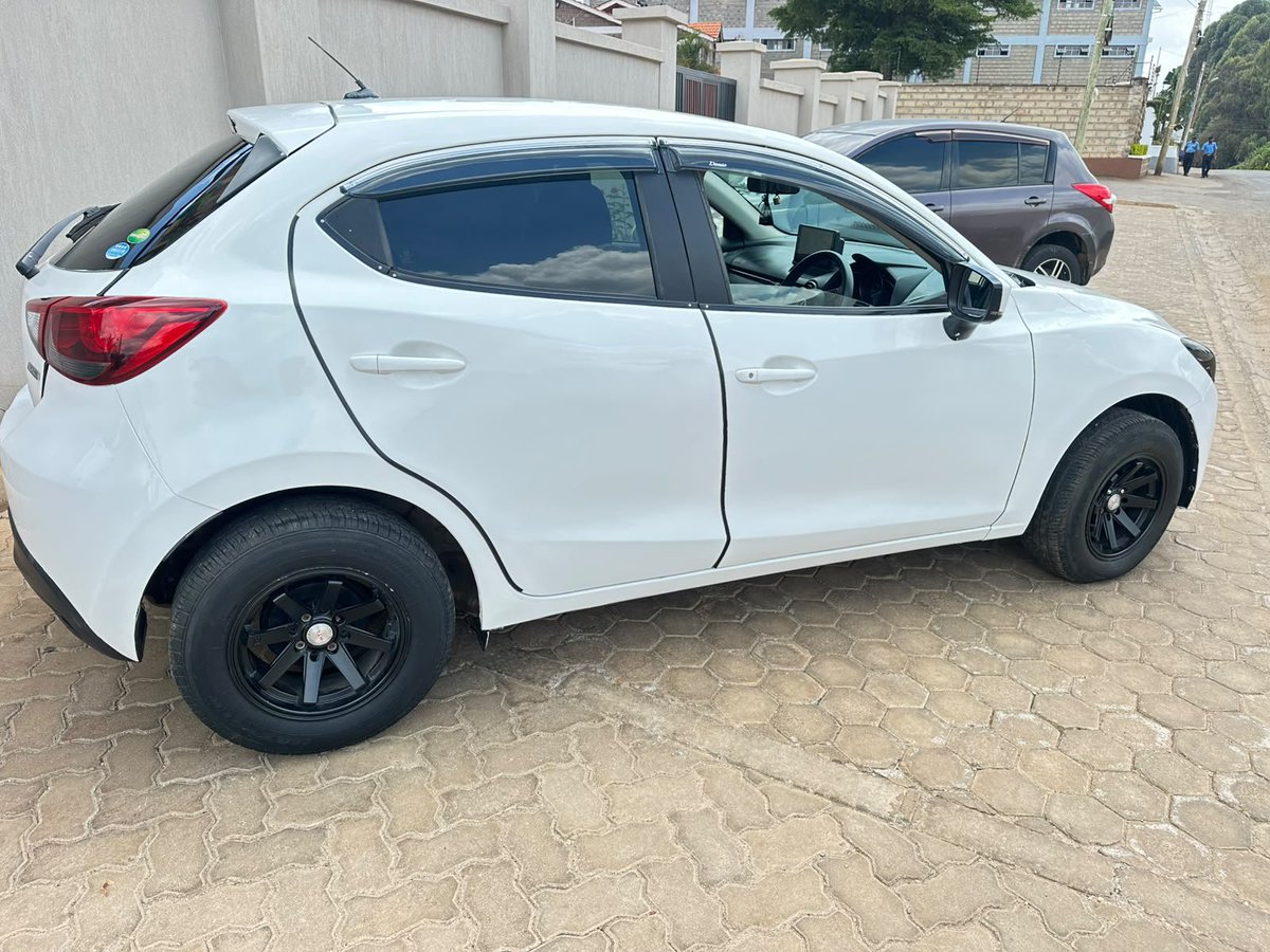 Hey__Z's tweet photo. Hot deal this morning ‼️

2017 model Mazda Demio 
1300cc petrol
Automatic transmission 

💰KES 990,000
📞0705150821
📍Pangani https://t.co/ZtxeTDSv1h