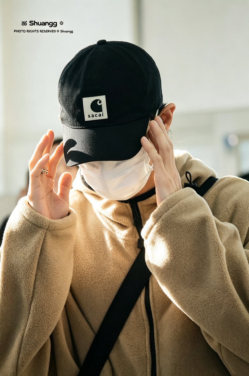 Shuangg1225's tweet photo. 261028｜ICN 출발
#CHANYEOL #찬열 
#박찬열 #chanyeol https://t.co/04bip4hai8