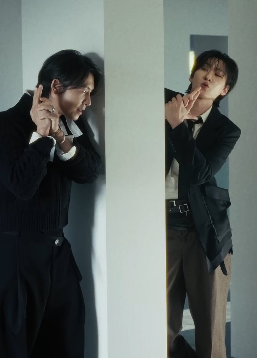 TheLees_HyukHae's tweet photo. CUTE!!!!!! 🔫

#EUNHAE #은해 
#EUNHYUK #DONGHAE 
#은혁 #동해 https://t.co/igUHCmirsl