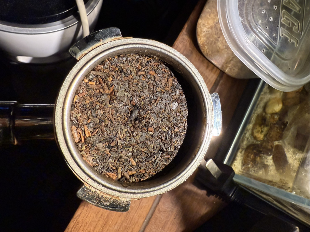 ew7_em's tweet photo. [コーヒー好きにはたまらない、啡菏南の新しい豆の香りに包まれる朝]， https://t.co/L9zZOKtBbW