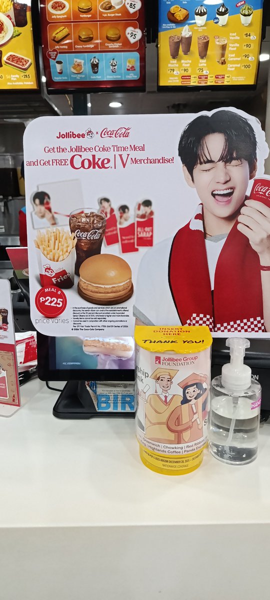 KTH_PHILIPPINES's tweet photo. Our yesterday's ganap..
9am Compose Coffee 
12nn Jollibee 
1pm Champion 
2pm Arih
5pm Jollibee 
Umuwing pagod pero masaya!!!
All for Kim Taehyung https://t.co/OKVCRNq7p1