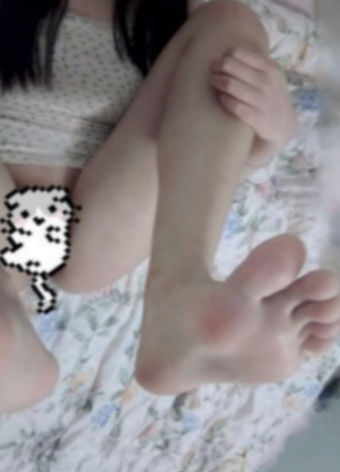 slowly_life0613's tweet photo. こんなガキのすっぽんぽんはコメント欄ｗｗ 
 #裏垢女子 #裏アカ女子 #裏アカ男子と繋がりたい https://t.co/yv4L1FtChq