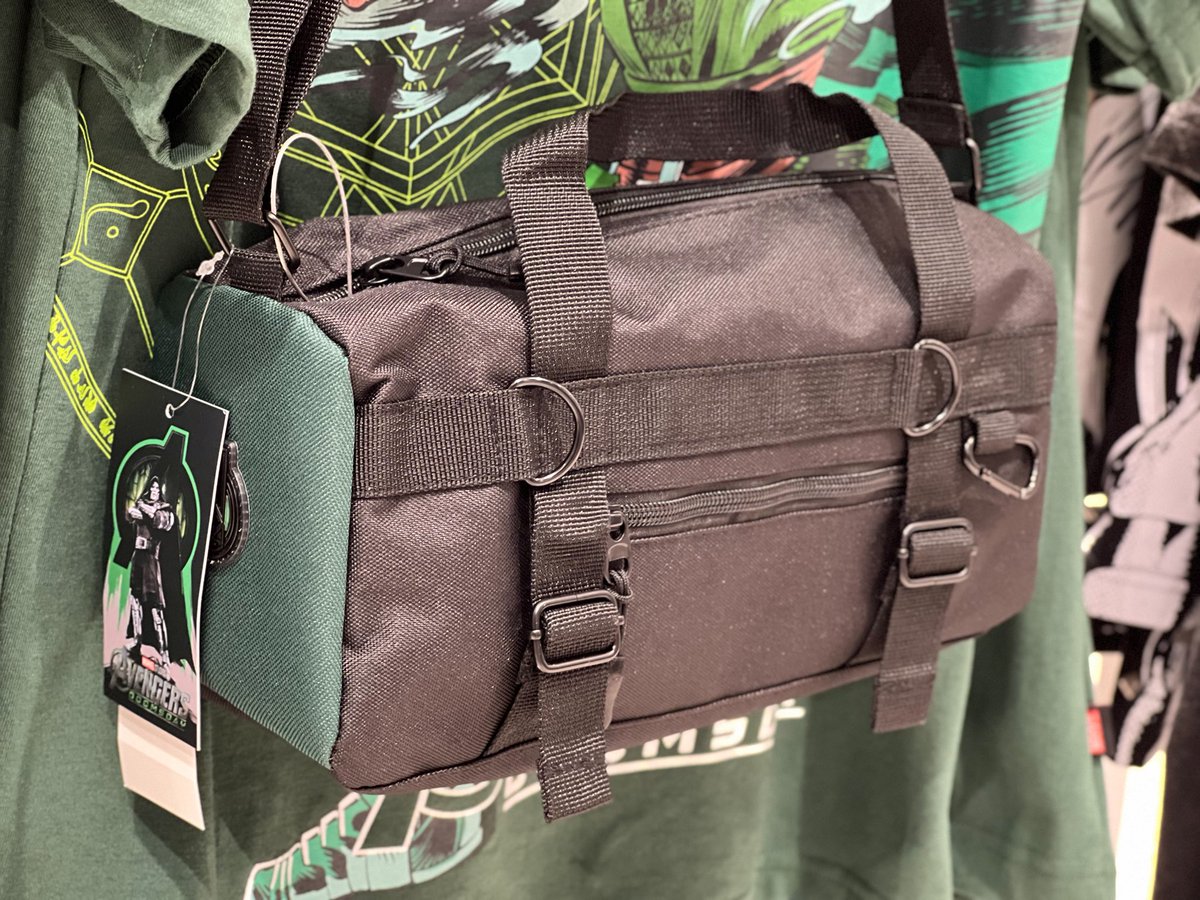 AranetaCity's tweet photo. Prepare for DOOMSDAY! ๐ข๐ฅ
Avengers: Doomsday merchandise is now available at PENSHOPPE! Get yours now at the ๐ Ground Floor, Ali Mall, and ๐ Level 2, Farmers Plaza. ๐ฏ๐๏ธ
#AranetaCity #CityOfFirsts #AliMall #FarmersPlaza https://t.co/1wskJMCbXK