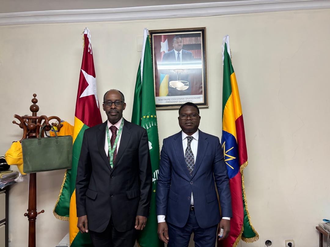 IACOSG's tweet photo. On 27 October 2026 in Addis Ababa, IACO-AU Secretary General H.E. Amb. Solomon S. Rutega met Togo’s Chargé d’Affaires to discuss cooperation and the opening of IACO-AU’s Liaison Office.
Togo, Chair of the Executive Committee, reaffirmed its support for African coffee development. https://t.co/lKAUhOXSFe