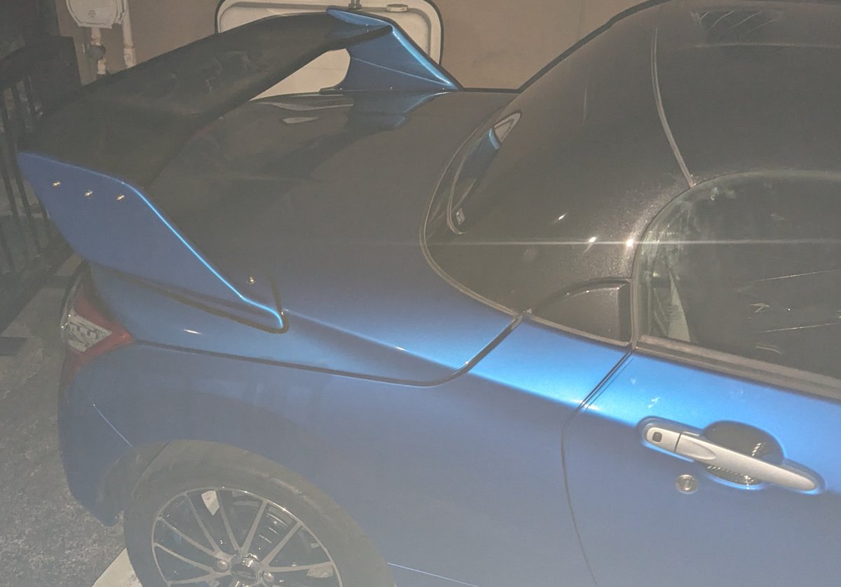 NitroTechne_VRC's tweet photo. 実作業４時間。買い出しとかの下準備含めるとそれ以上。
とりあえずウィングつきました。
今度は車検基準内です。
コーキングでくっそ時間かかって疲れましたが結構上手くできたんで良いです。 https://t.co/0TDhaWZarh