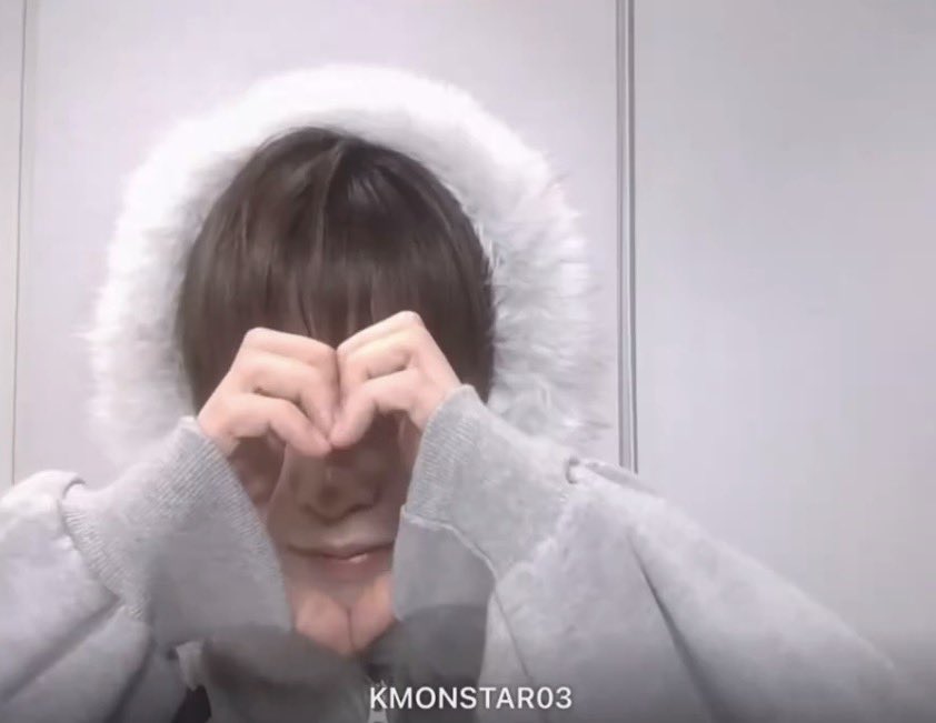 gunithema's tweet photo. 뢰알 황당한 https://t.co/OGNxBqfrzV