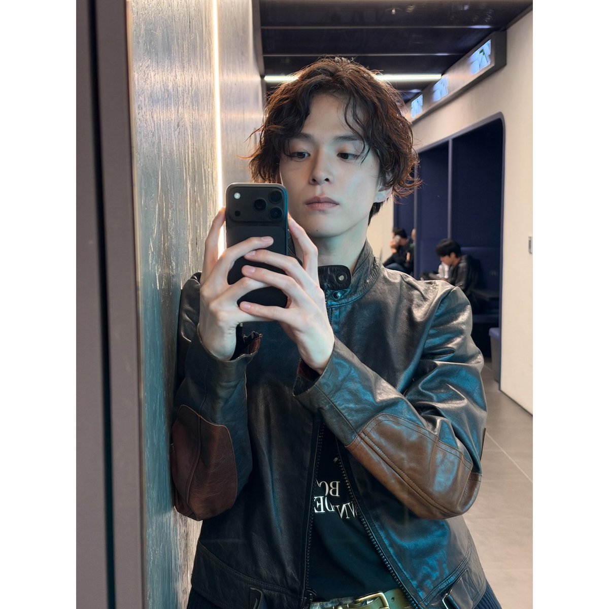 asahiprints's tweet photo. #ASAHI weverse post 🌟

“:~)” https://t.co/krp36y49Wy