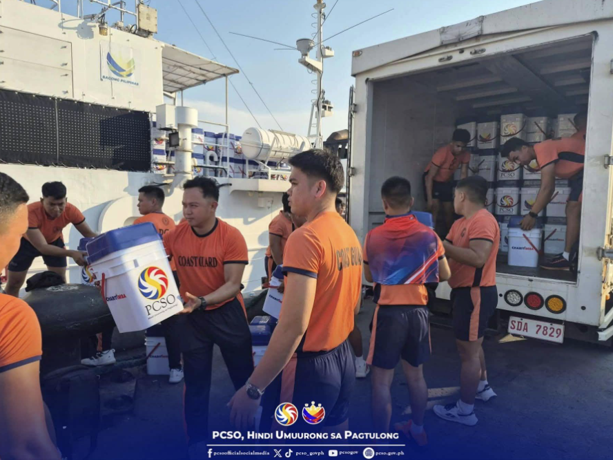 InqPOP's tweet photo. TINGNAN: Noong Oktubre 21, 2026, ikinarga ng Philippine Charity Sweepstakes Office (PCSO), katuwang ang Philippine Coast Guard (PCG), ang mga ChariTimba sa mga barko ng PCG sa Port Area, Manila, para ihatid ang mga ito sa Cebu.

#BrandRoom https://t.co/6vVFvFdEmA