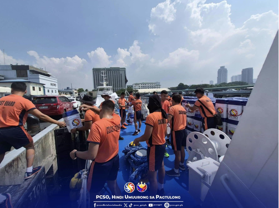 InqPOP's tweet photo. TINGNAN: Noong Oktubre 21, 2026, ikinarga ng Philippine Charity Sweepstakes Office (PCSO), katuwang ang Philippine Coast Guard (PCG), ang mga ChariTimba sa mga barko ng PCG sa Port Area, Manila, para ihatid ang mga ito sa Cebu.

#BrandRoom https://t.co/6vVFvFdEmA