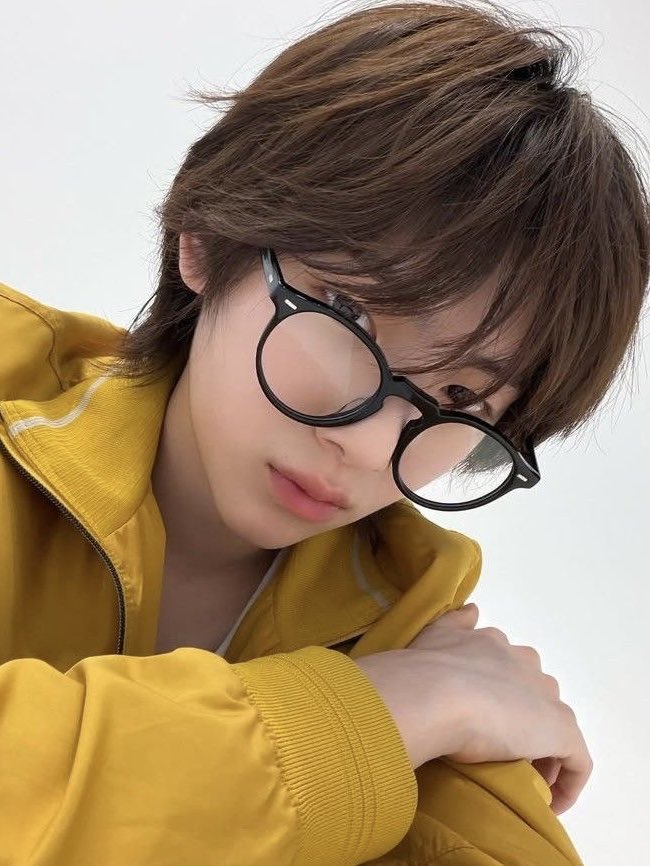 jjucider's tweet photo. 👓 https://t.co/TDHbIJUorz
