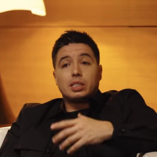 BarcaNewsFRA's tweet photo. 🚨 SAMIR NASRI EXPLIQUE POURQUOI LAMINE YAMAL 🇪🇸 EST DEVENU LE VISAGE DU BARÇA ! 👀💙❤️

🗣️ « Yamal, c’est la locomotive de son équipe à Barcelone ! C’est son club, c’est son équipe !

Mbappé, quand il était au PSG, c’était encore l’équipe de Neymar !

Même s’il gagne tout ce qu’il veut avec le PSG, ça reste l’équipe de Neymar ! »

(@affranchistalk)