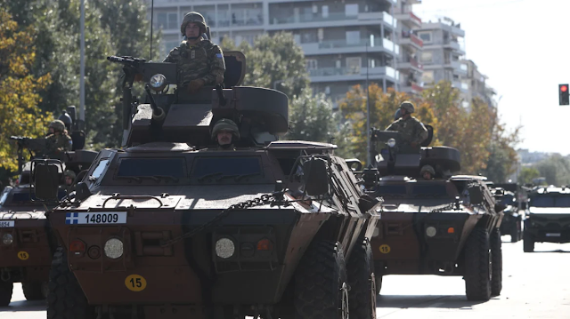 PoliceVoice's tweet photo. Πρώτη φορά η «Ασπίδα του Αχιλλέα» στην στρατιωτική παρέλαση της Θεσσαλονίκης: Όπ λα και αμυντικά συστήματα του 21ου αιώνα 
https://t.co/6Juk3Y5fmz https://t.co/tnOMqNnWr0