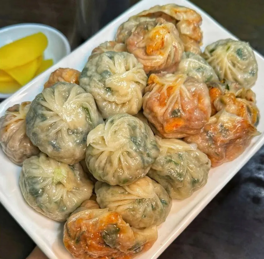 shion_zhion's tweet photo. 40년 이상 운영해왔다는 칼국수, 만두집 https://t.co/XZW0dCpKiS
